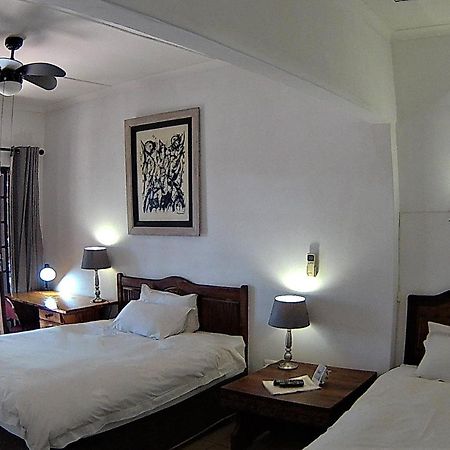 Kuru-Kuru Guesthouse Kuruman Luaran gambar